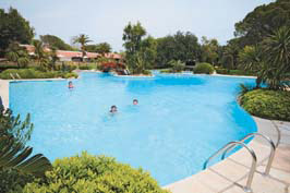 Playa Montroig Camping Resort - Eurocamp