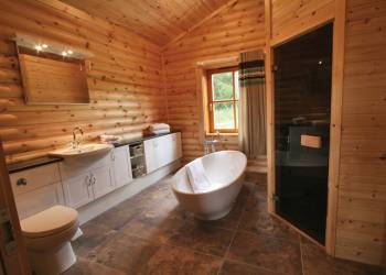 Duncrievie Log Cabins