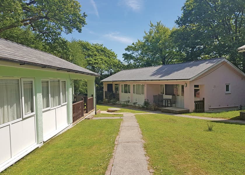 Valley Grove Bungalows, Saundersfoot,Pembrokeshire,Wales