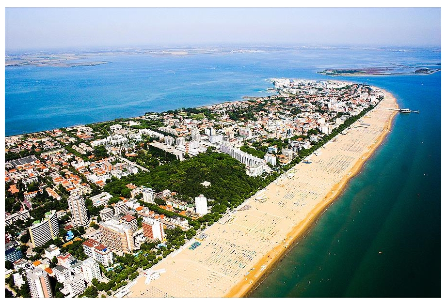 Bella Italia & EFA Village SRL, Lignano Sabbiadoro,Finistere,Italy