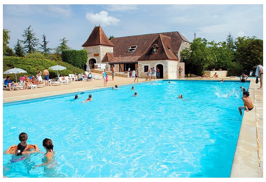 Campsite Castels Domaine de la Paille Basse, Souillac,Midi Pyrenees,France